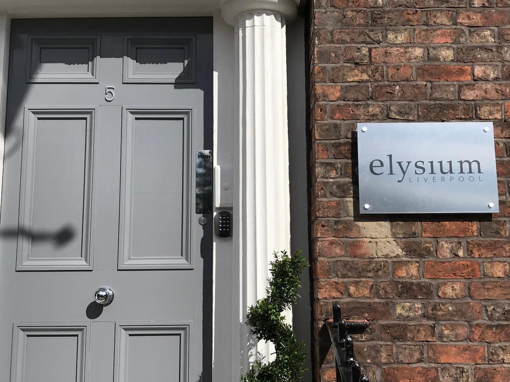 Elysium Liverpool Luaran gambar